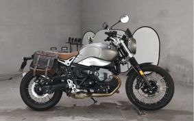BMW R NINE T SCRAMBLER 0J31