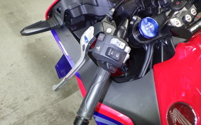 HONDA CBR600RR 2024 PC40