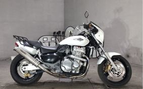 HONDA X4 LD 2004 SC38
