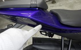 YAMAHA YZF-R15 2019