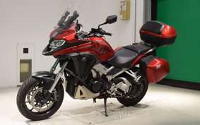 HONDA VFR800X 2019