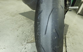 HONDA RVF400 2001