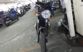 TRIUMPH BONNEVILLE T100 2025