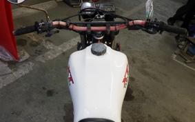 YAMAHA XT400 5Y7