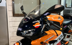 HONDA CBR1000RR 2005 SC57