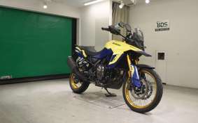 SUZUKI Vｽﾄﾛｰﾑ800DE 2024 EM1BA