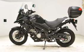 SUZUKI Vｽﾄﾛｰﾑ650XTA 2018 C733A