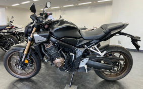 HONDA CB650R E-Clutch 2024 RH17