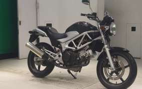 HONDA VTR 250 Gen. 2 MC33