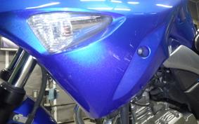 SUZUKI GSR250S