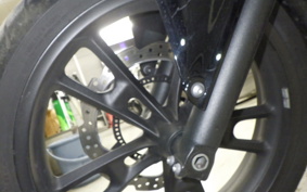 HONDA NM4 VULTUS -01 2015 RC82