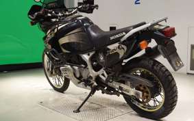 HONDA AFRICA TWIN 750 2001