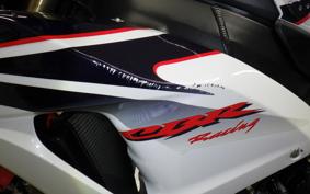 HONDA CBR1000RR 2006 SC57