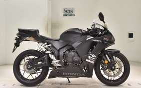 HONDA CBR600RR 2024 PC40