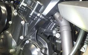 TRIUMPH STREET TRIPLE 85 2013