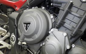 TRIUMPH STREET TRIPLE R 2018