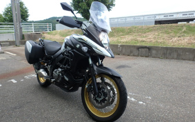 SUZUKI DL650 ( V-Strom 650 ) 2023 C733M