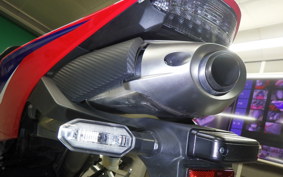 HONDA CBR600RR 2025 PC40