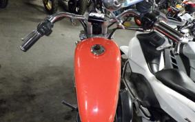 HARLEY XL883R 2005