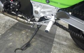 KAWASAKI GPZ900R NINJA 2002 ZX900A