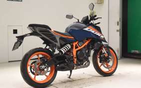 KTM 390 DUKE 2025