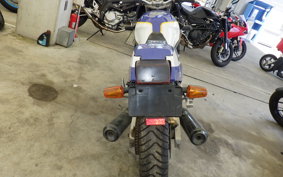 YAMAHA FZ750 2MG