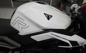 TRIUMPH STREET TRIPLE R 2026