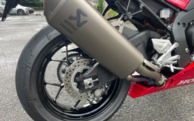 HONDA CBR1000RR-R FB SP 2024 SC82