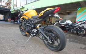 TRIUMPH STREET TRIPLE RS 2025 HDA614