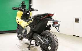 HONDA X-ADV 750 2026 RH21