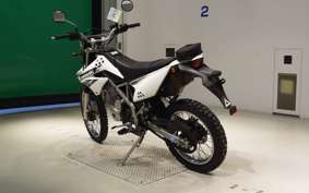 KAWASAKI KLX125 LX125C