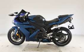 YAMAHA YZF-R1 2005