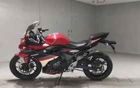SUZUKI GSX250 R DN11A
