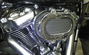 HARLEY FLBS 1870 2017