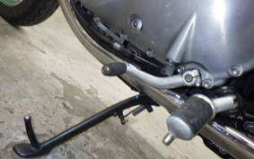 TRIUMPH BONNEVILLE T100 2016