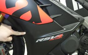 APRILIA RSV4 1100ファクトリ 2024