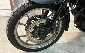 BMW F700GS 2013 0B01