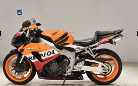 HONDA CBR1000RR 2007 SC57