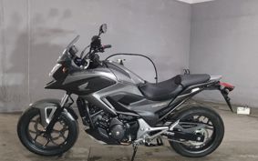 HONDA NC750X RC72