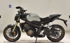 HONDA CBR650R E-Clutch 2024 RH17