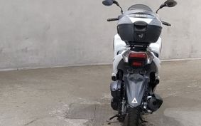 YAMAHA TRICITY 125 SE82J