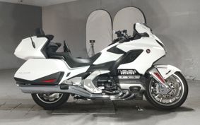 HONDA GL1800 TOUR  2018 SC79