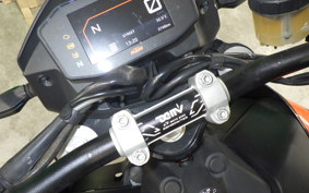 KTM 690 DUKE R 2017