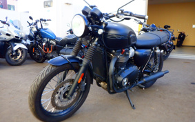 TRIUMPH BONNEVILLE T100 BLACK 2018 DAD70G