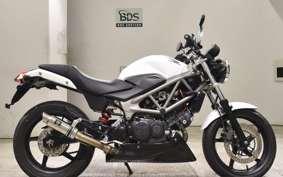 HONDA VTR 250 Gen. 2 2005 MC33
