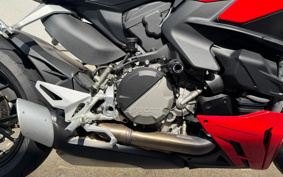 DUCATI STREET FIGHTER V2 2023 3F00