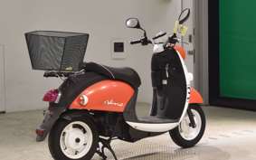 YAMAHA E-VINO SY11J