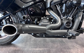 HARLEY FXLRST 2024 YXZ