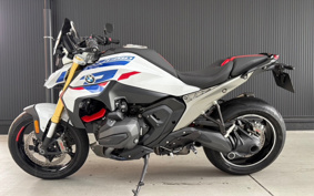 BMW R1300R 2026 0M51