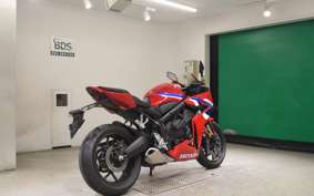 HONDA CBR650R E-Clutch 2026 RH17
